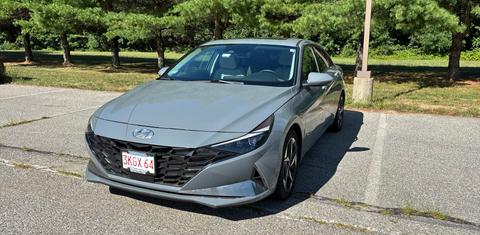 Hyundai Elantra Hybrid 2021