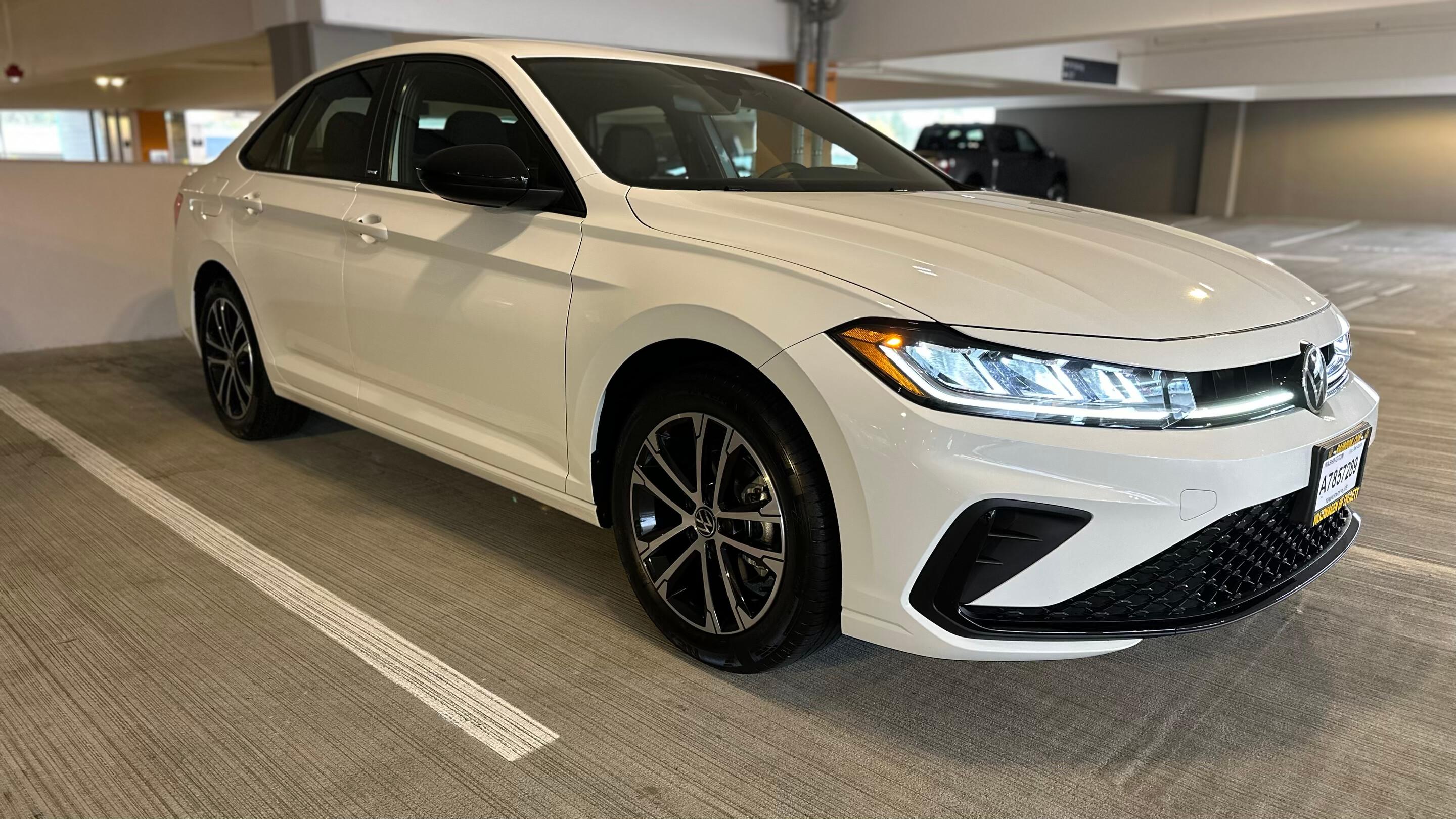 Volkswagen Jetta 2025 in SeaTac, WA