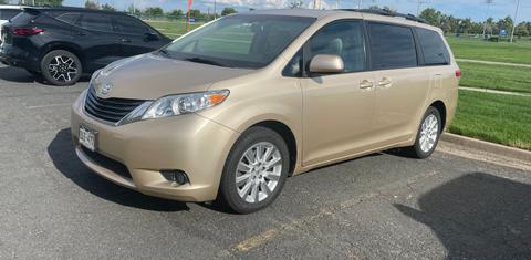 Toyota Sienna 2013