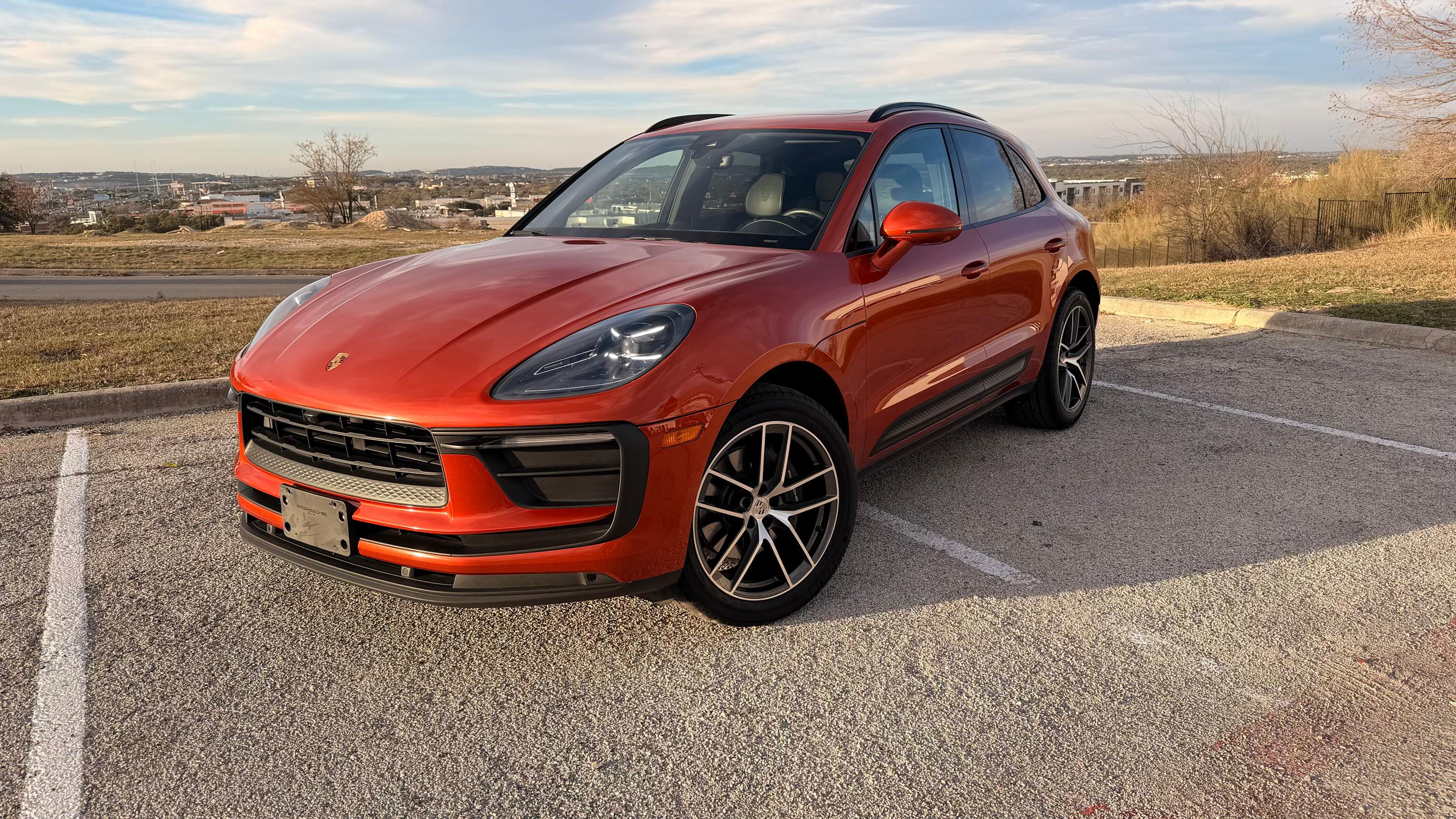 Porsche Macan 2022 in San Antonio, TX