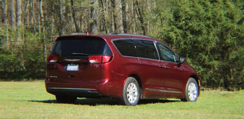 Chrysler Pacifica 2017