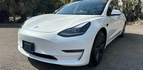 Tesla Model 3 2021