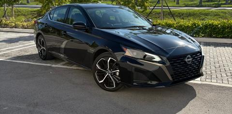 Nissan Altima 2025