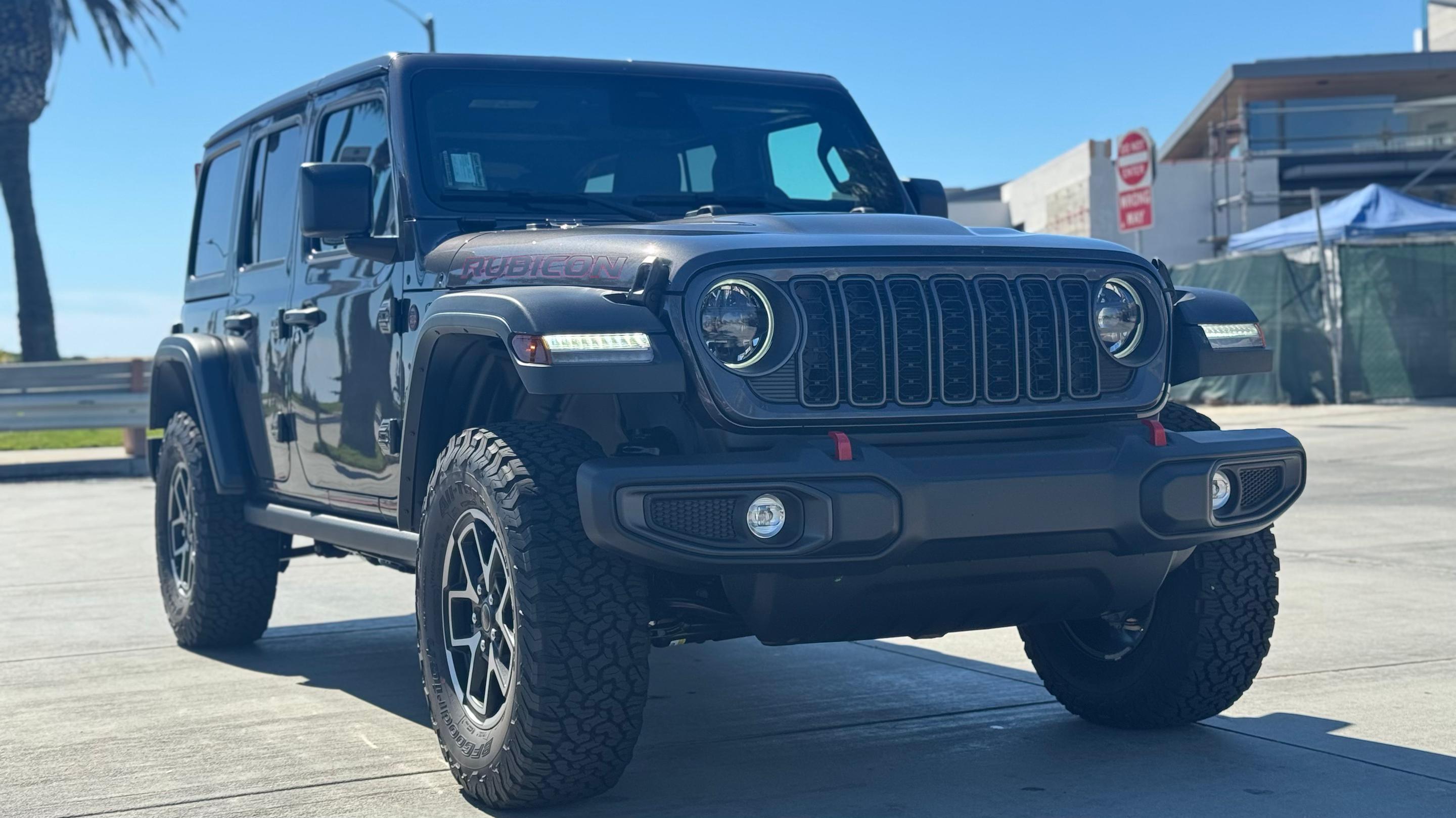 Jeep Wrangler 2026 in Irvine, CA