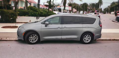 Chrysler Pacifica 2020
