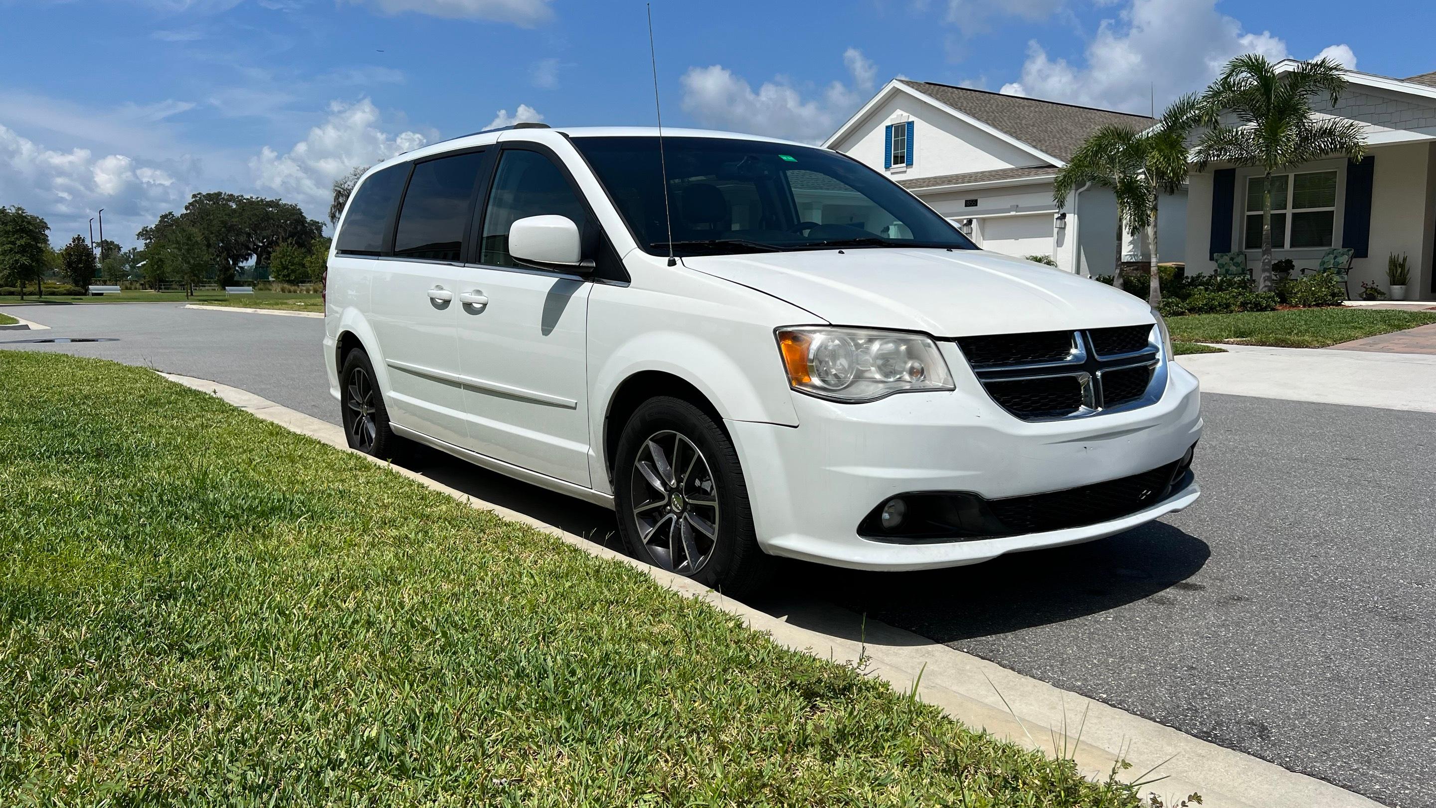 Dodge Grand Caravan 2017 in 