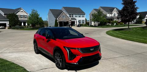 Cadillac OPTIQ 2025