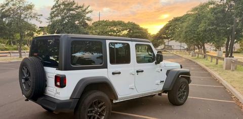 Jeep Wrangler 2025