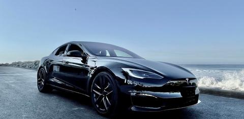 Tesla Model S 2022