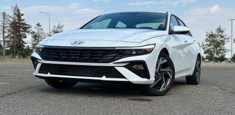 Hyundai Elantra 2024