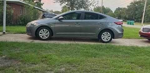 Hyundai Elantra 2018