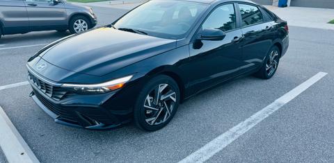 Hyundai Elantra 2025