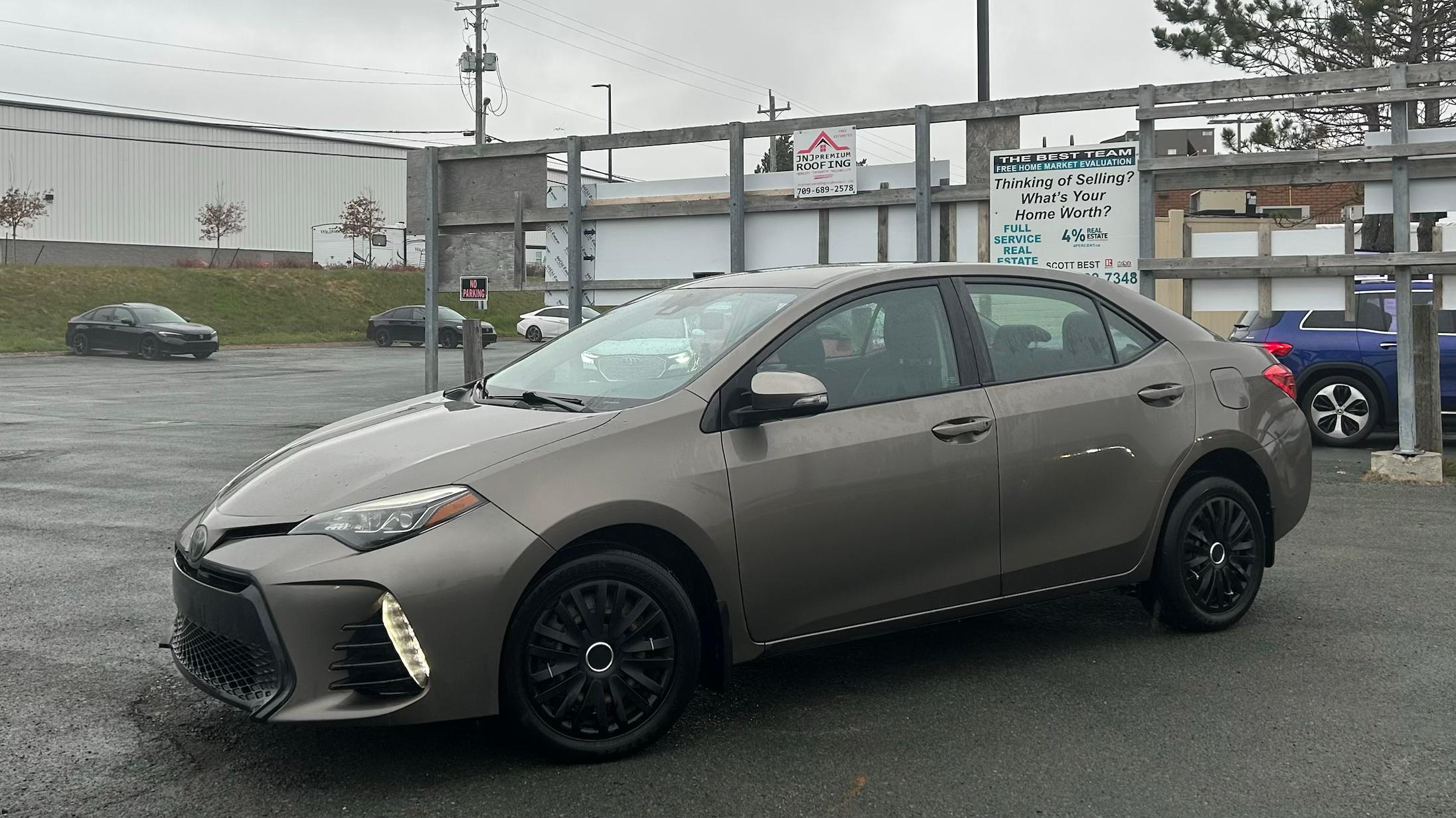 Toyota Corolla 2017 in St. John's, NL