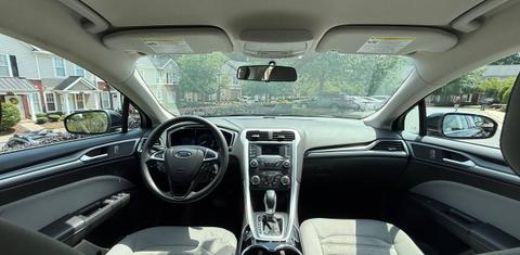 Ford Fusion Hybrid 2014