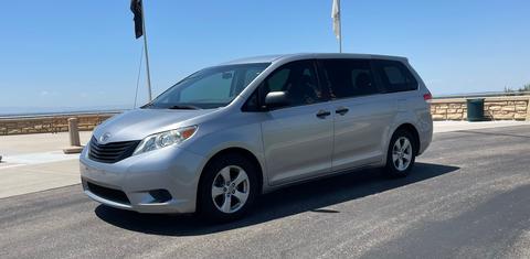 Toyota Sienna 2014