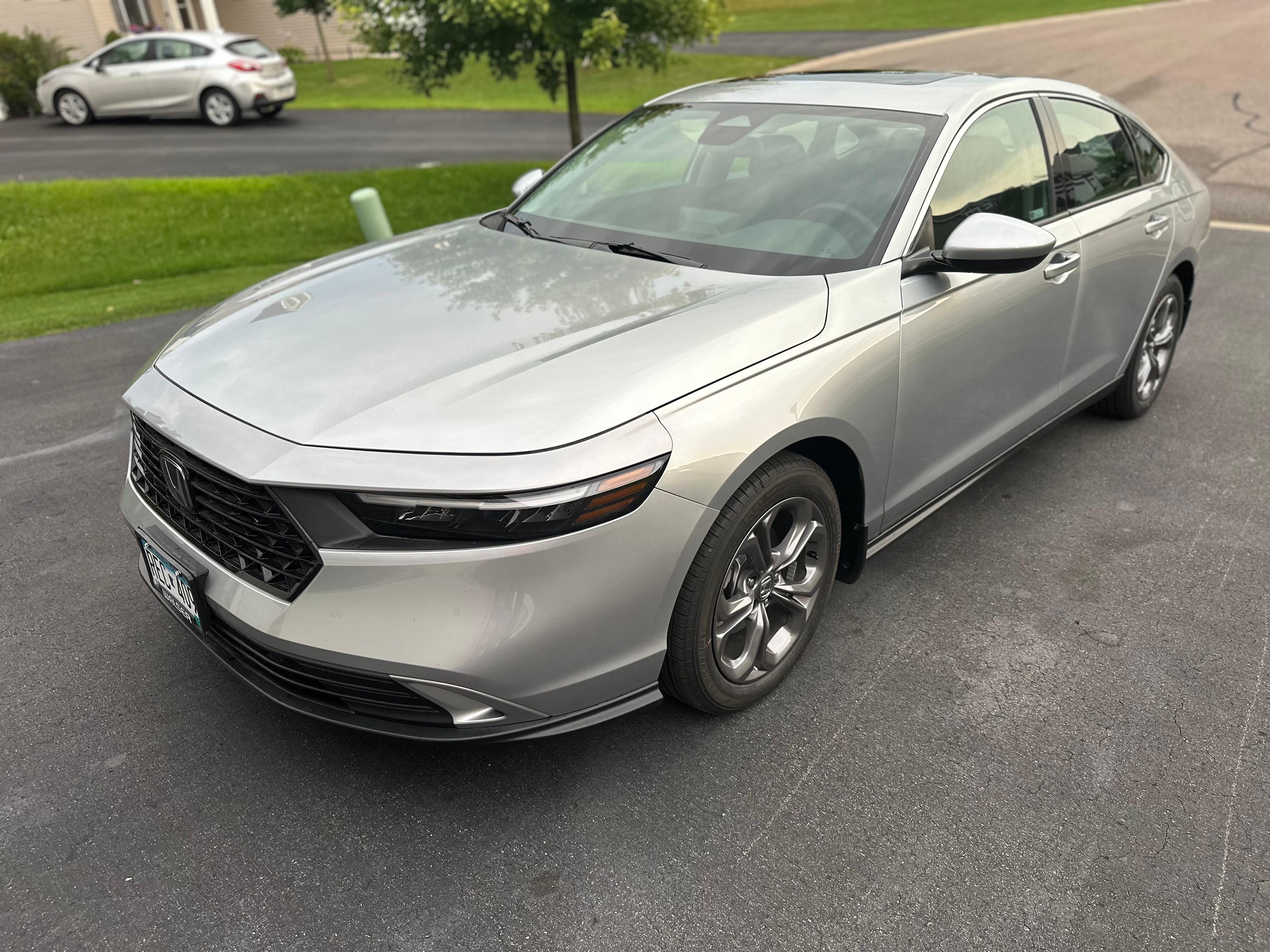 Honda Accord 2024 in Eagan, MN