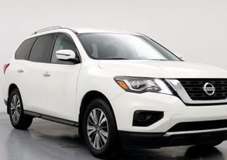 Nissan Pathfinder car