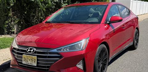 Hyundai Elantra 2019