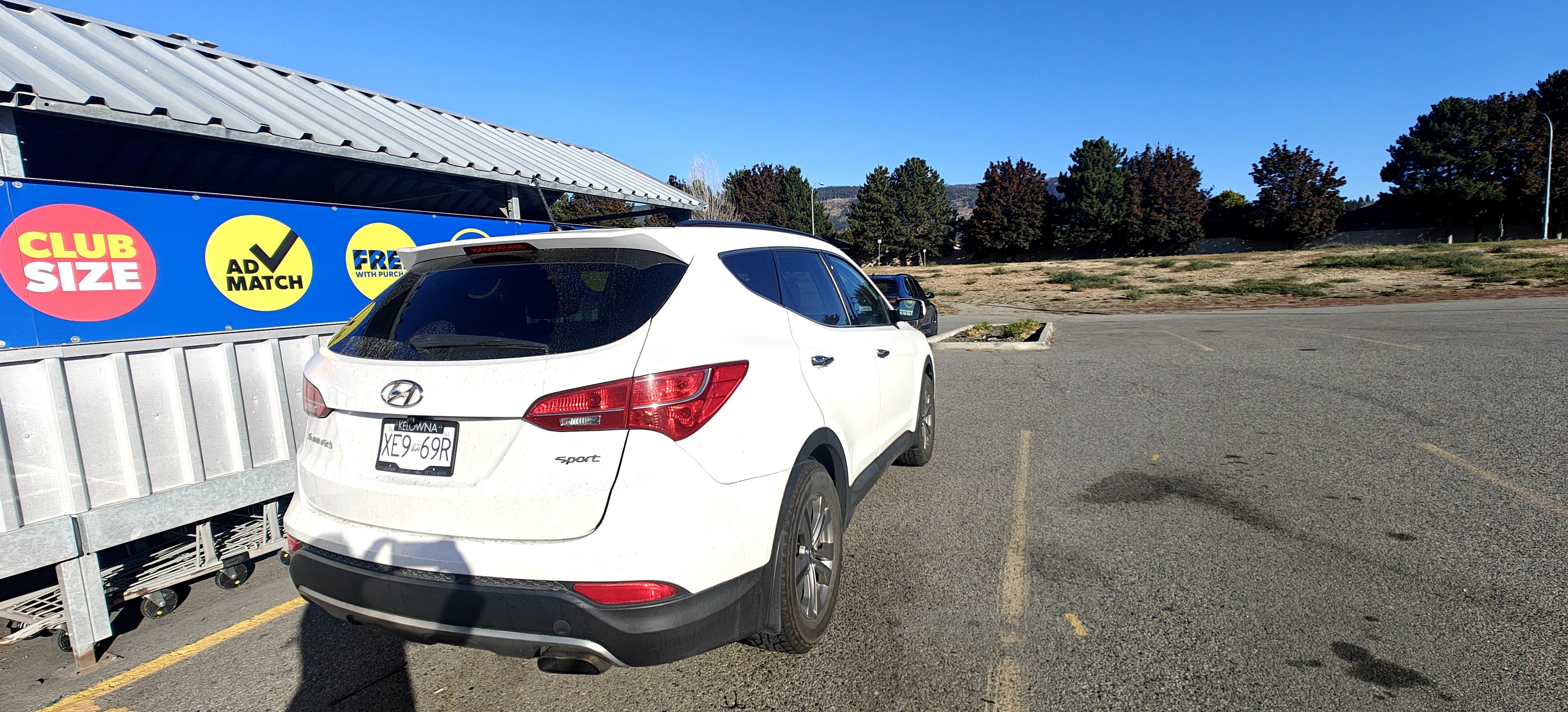 Hyundai Santa Fe Sport 2015 in West Kelowna, BC