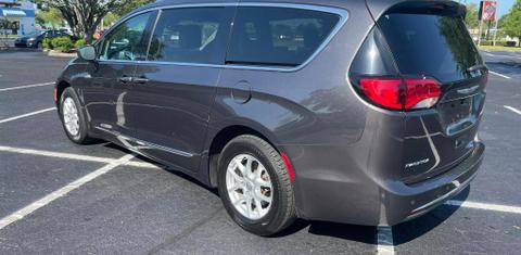 Chrysler Pacifica 2020