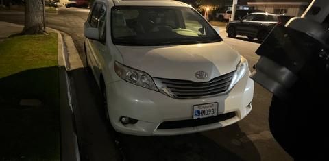 Toyota Sienna 2017