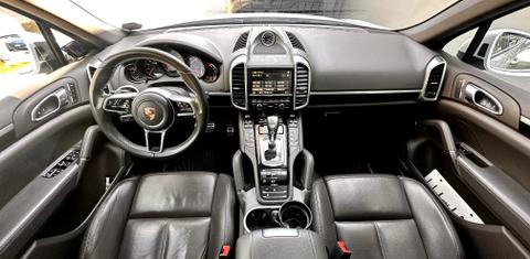 Porsche Cayenne 2015