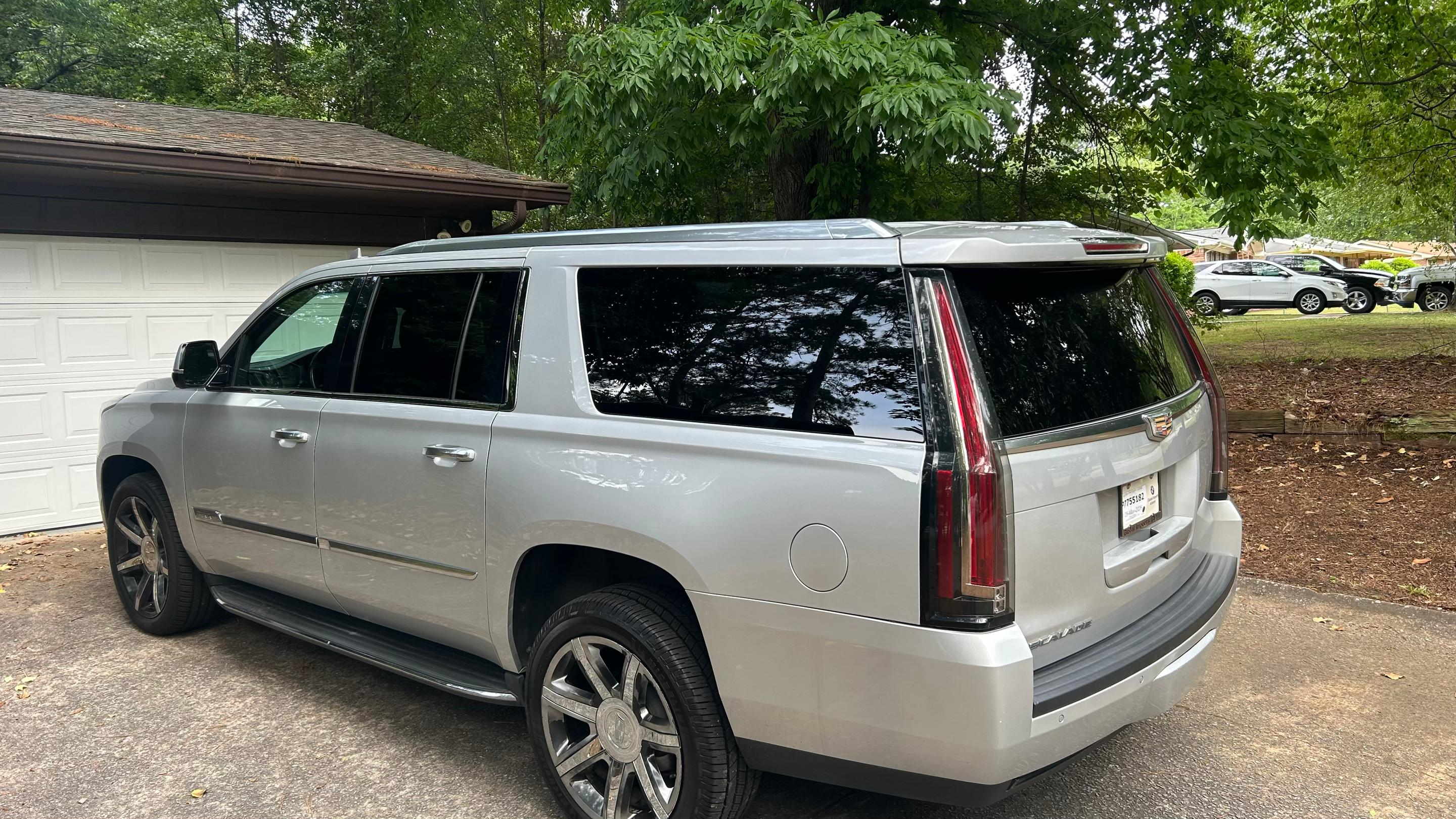 Cadillac Escalade ESV 2016 in Riverdale, GA
