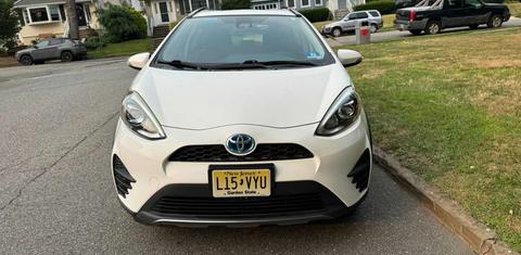 Toyota Prius c 2018