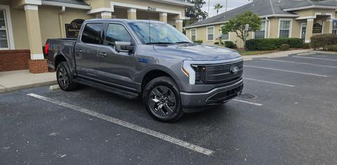 Ford F-150 Lightning 2024