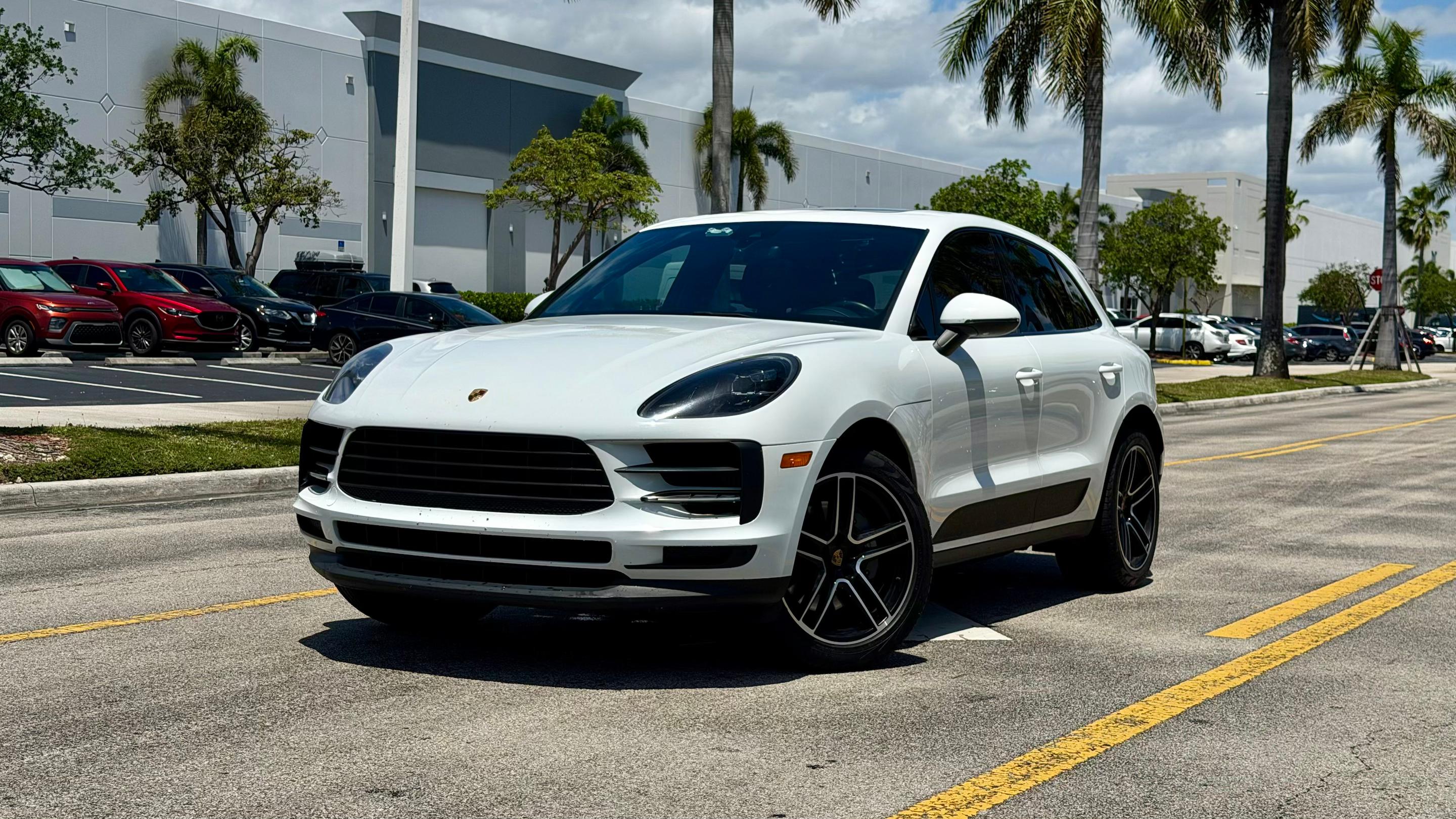 Porsche Macan 2019 in Hallandale Beach, FL