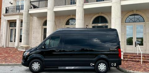 Mercedes-Benz Sprinter Crew 2023