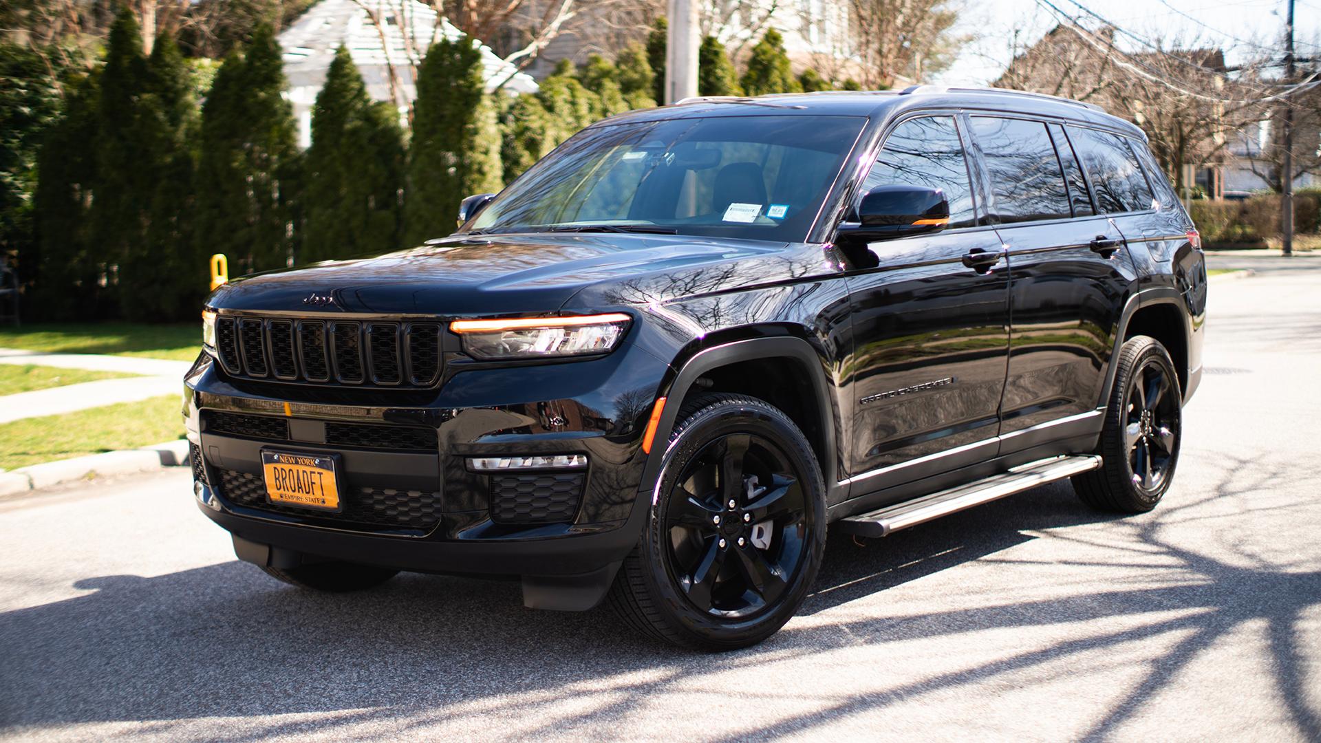 Jeep Grand Cherokee L 2024 in Little Neck, NY