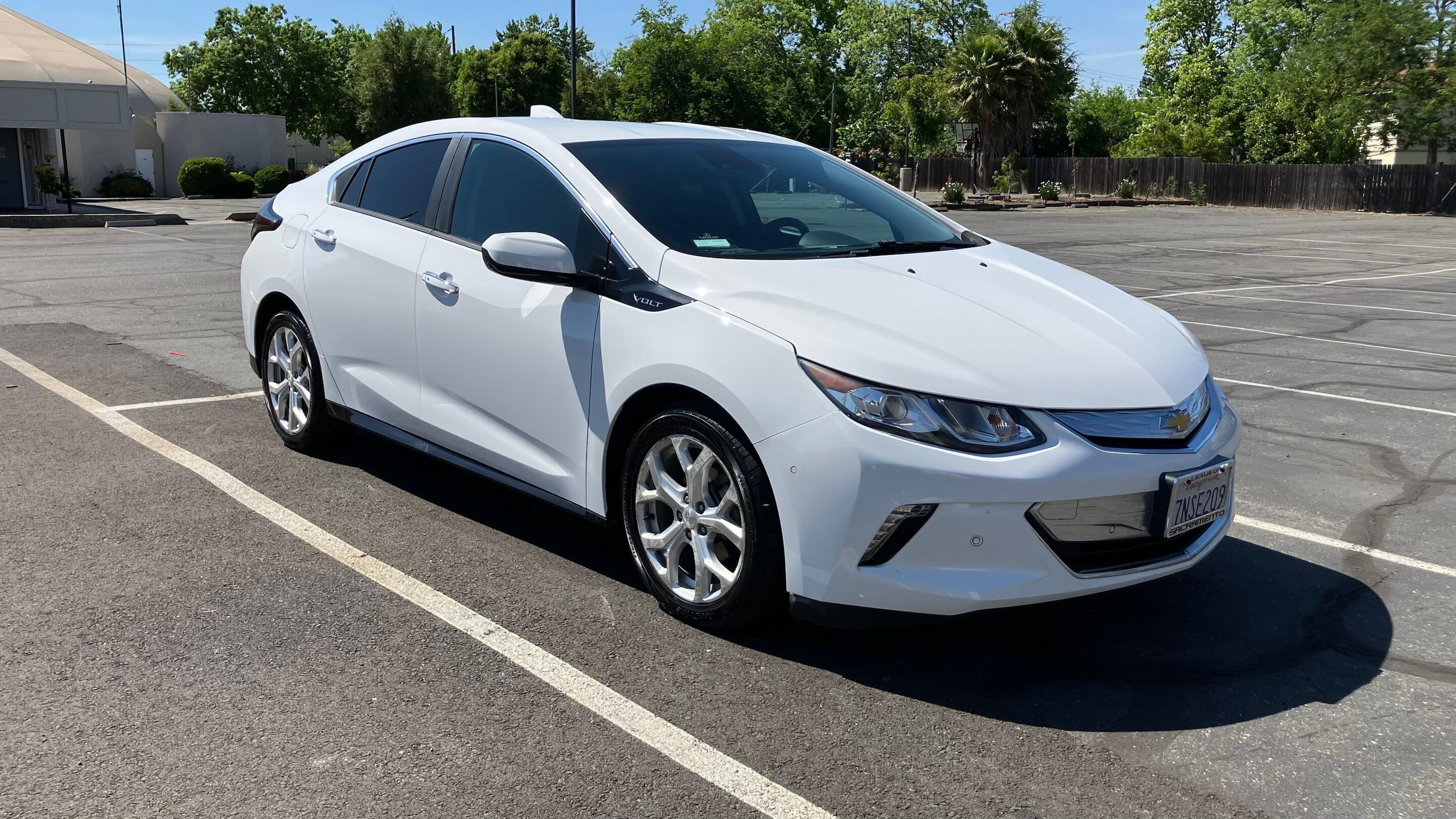 Chevrolet Volt 2016 rental in Fresno, CA by Brian W. | Turo