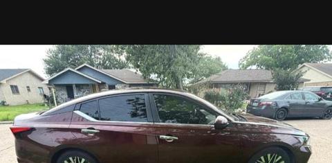 Nissan Altima 2023