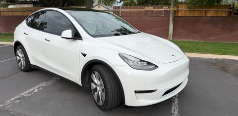 Tesla Model Y 2021