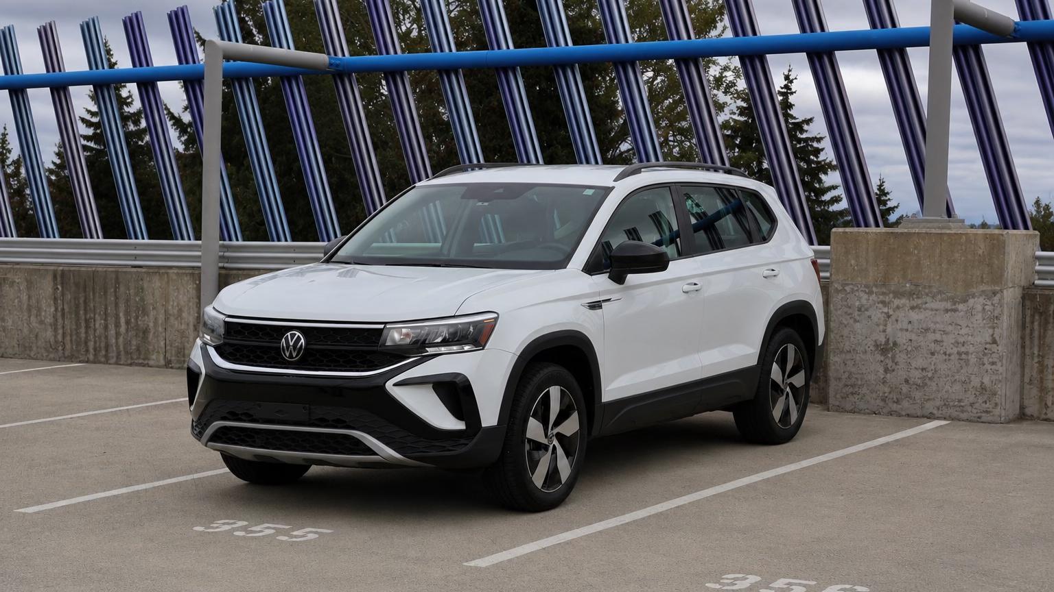 Volkswagen Taos 2024 in Tukwila, WA