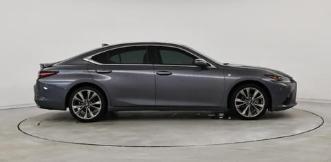 Lexus ES 2019