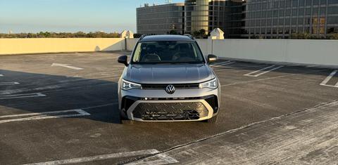 Volkswagen Taos 2025