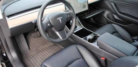 Tesla Model 3 2018