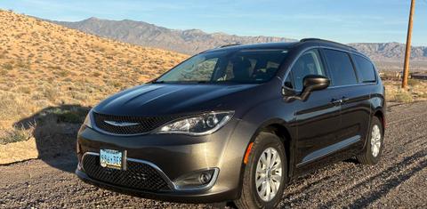 Chrysler Pacifica 2018