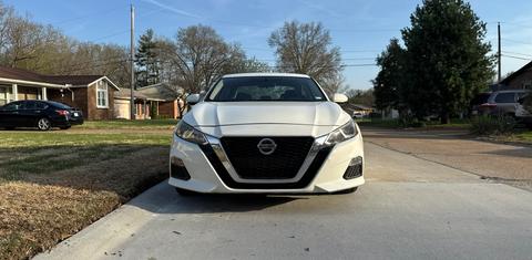 Nissan Altima 2020