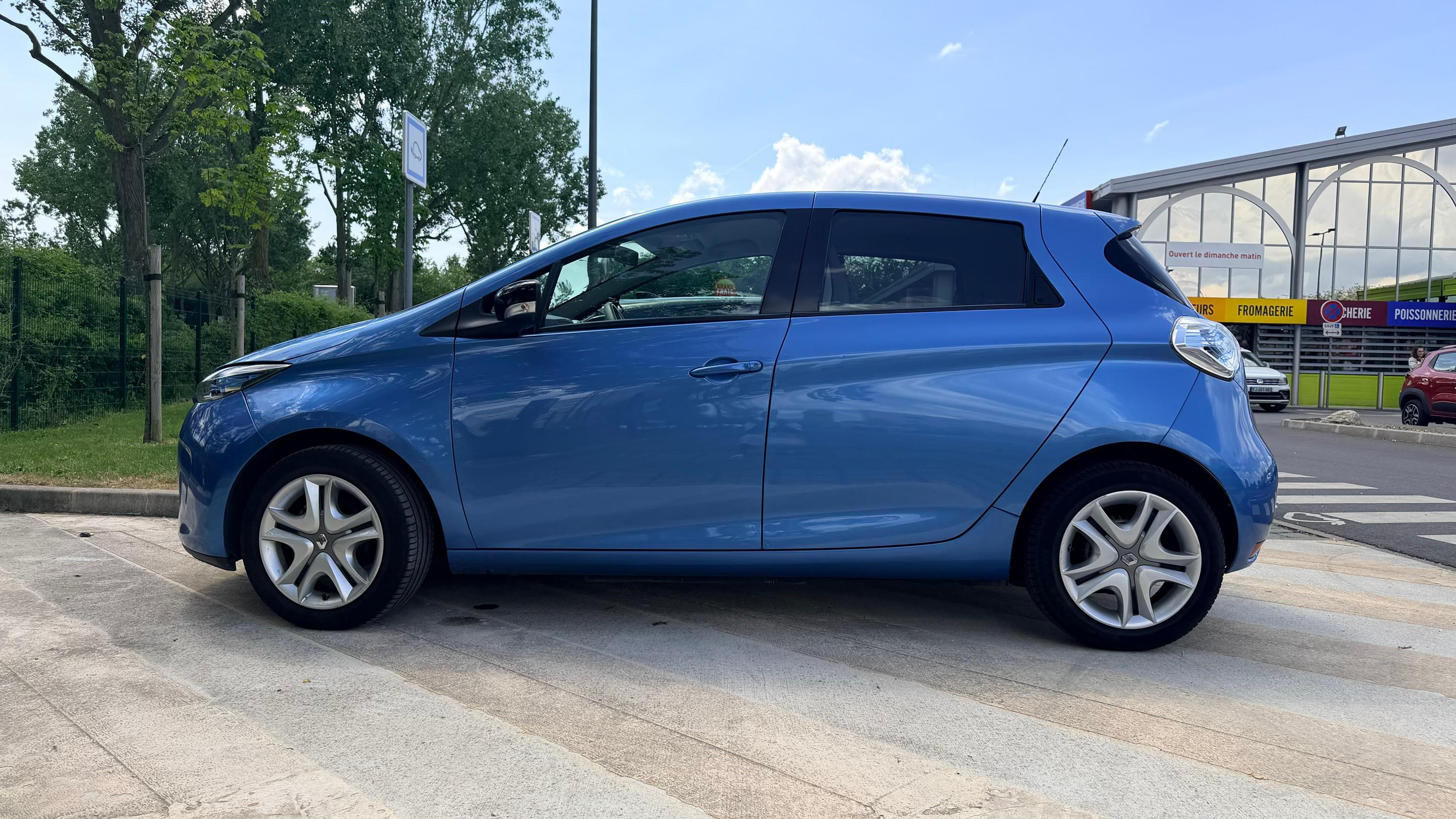 Renault ZOE 2019 à Évry-Courcouronnes