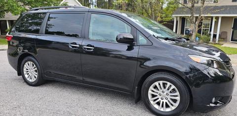 Toyota Sienna 2015