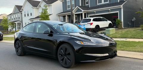 Tesla Model 3 2025