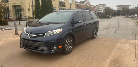 Toyota Sienna 2019