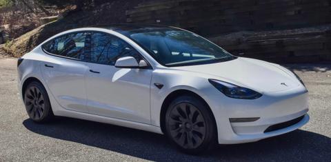 Tesla Model 3 2023