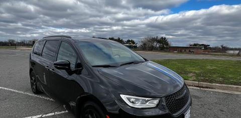 Chrysler Pacifica 2024