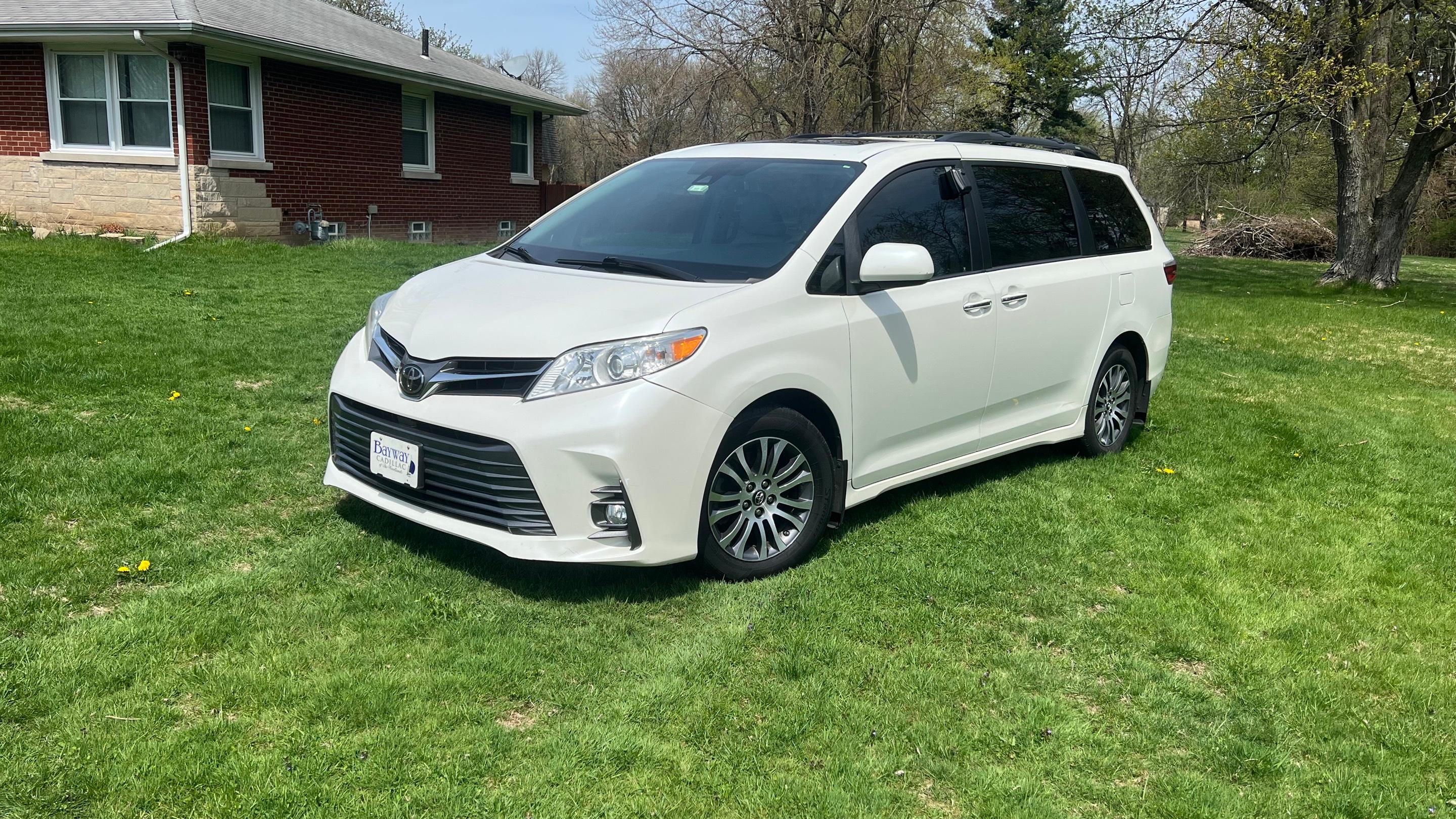 Toyota Sienna 2018 in Gary, IN