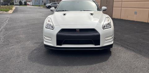 Nissan GT-R 2016