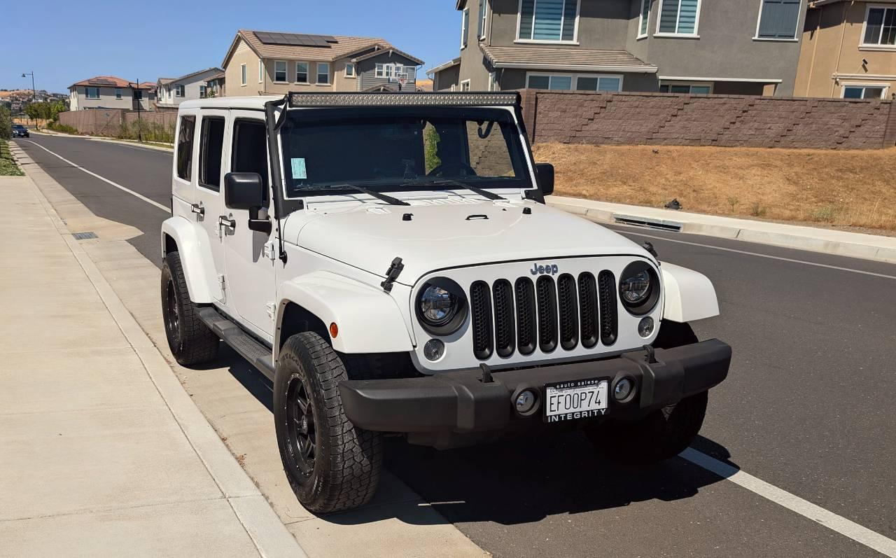 Jeep Wrangler Unlimited 2015 in 